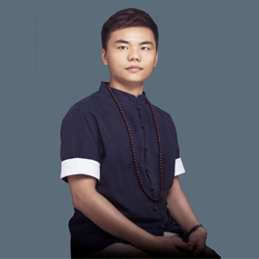 四合茗苑中式设计机构拥有丰富中式装修风格设计经验,为茶楼,别墅,酒店,餐厅,会所等提供中式装修,中式风格设计.拥有顶尖设计团队,专注于中式风格装修设计的专业机构。